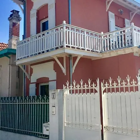 בית נופש Yollande ארסשון